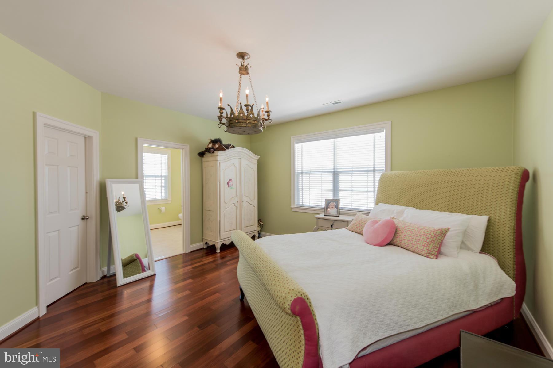 6905 Granite Ridge Court Baltimore, MD 21209 - Photo 18 of 30 Bedroom 2