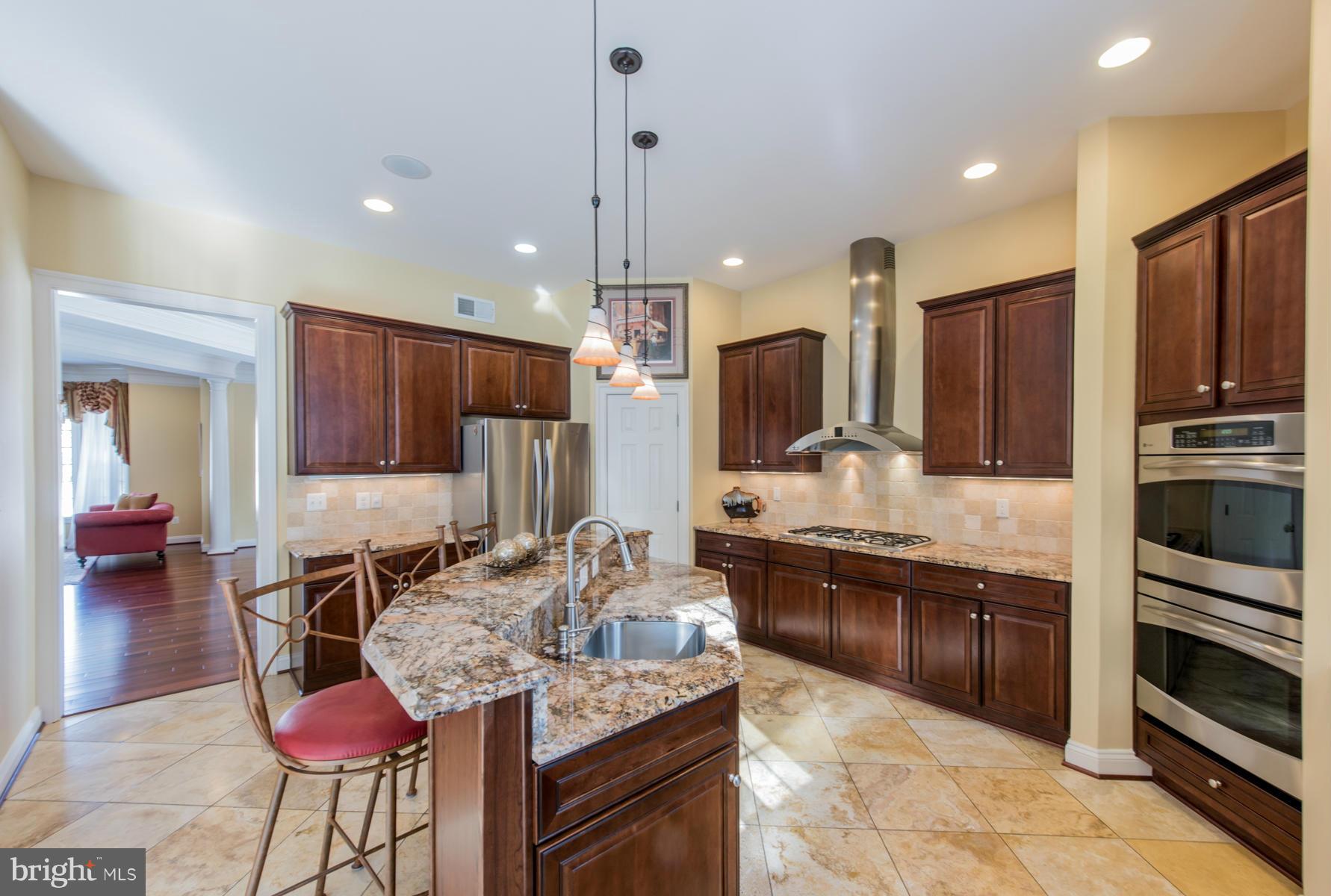 6905 Granite Ridge Court Baltimore, MD 21209 - Photo 5 of 30 Kitchen