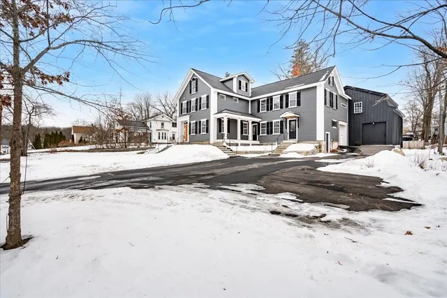 $1,149,000 | 18 Souhegan Street, Milford, NH 03055