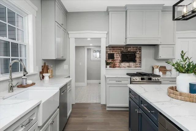 $1,149,000 | 18 Souhegan Street, Milford, NH 03055