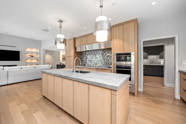 $3,999,000 | 2 Black Rock Drive, Unit 21, Hingham, MA 02043