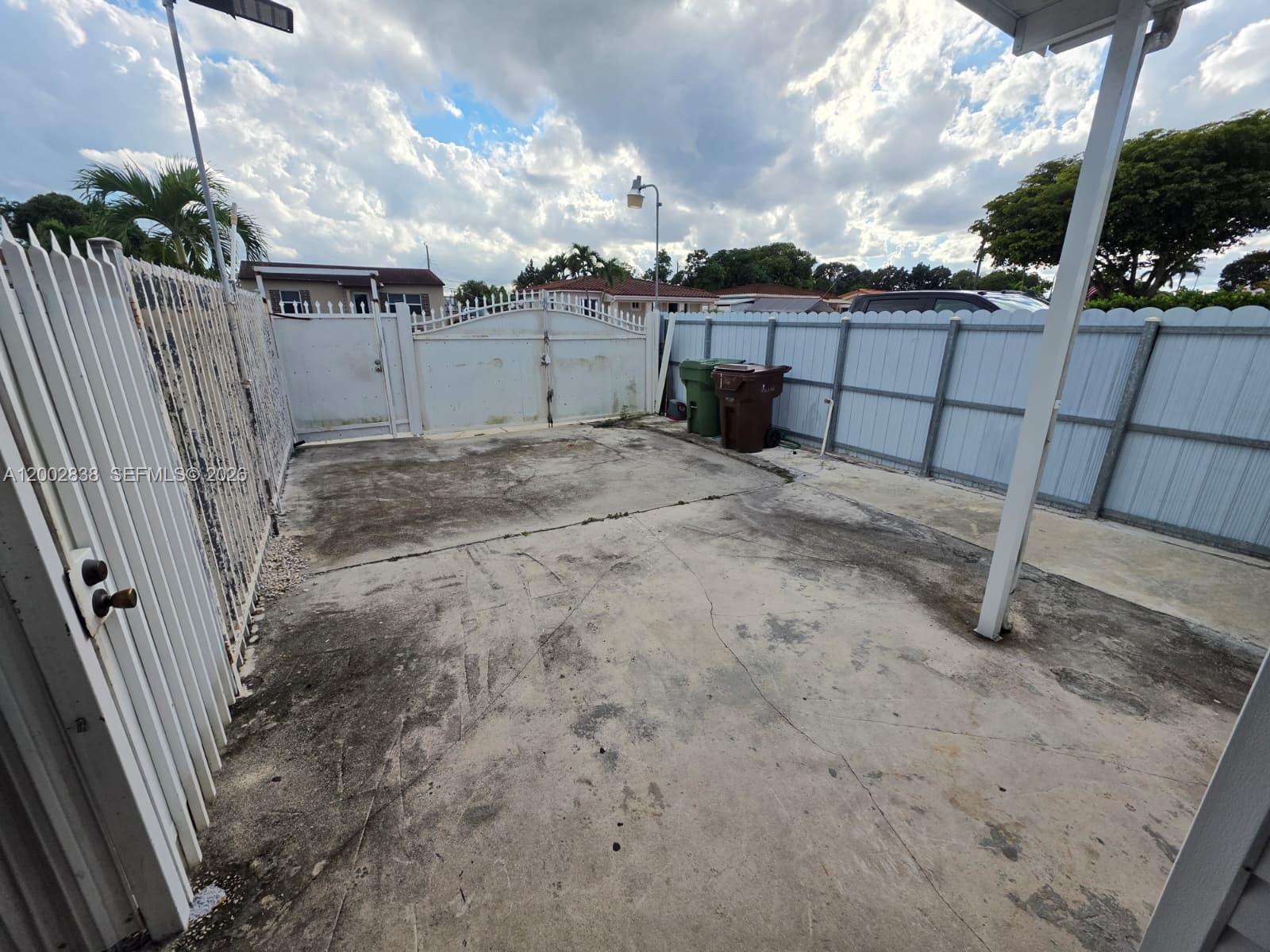 3600 East 5th Avenue Hialeah, FL 33013 - Photo 9 of 10