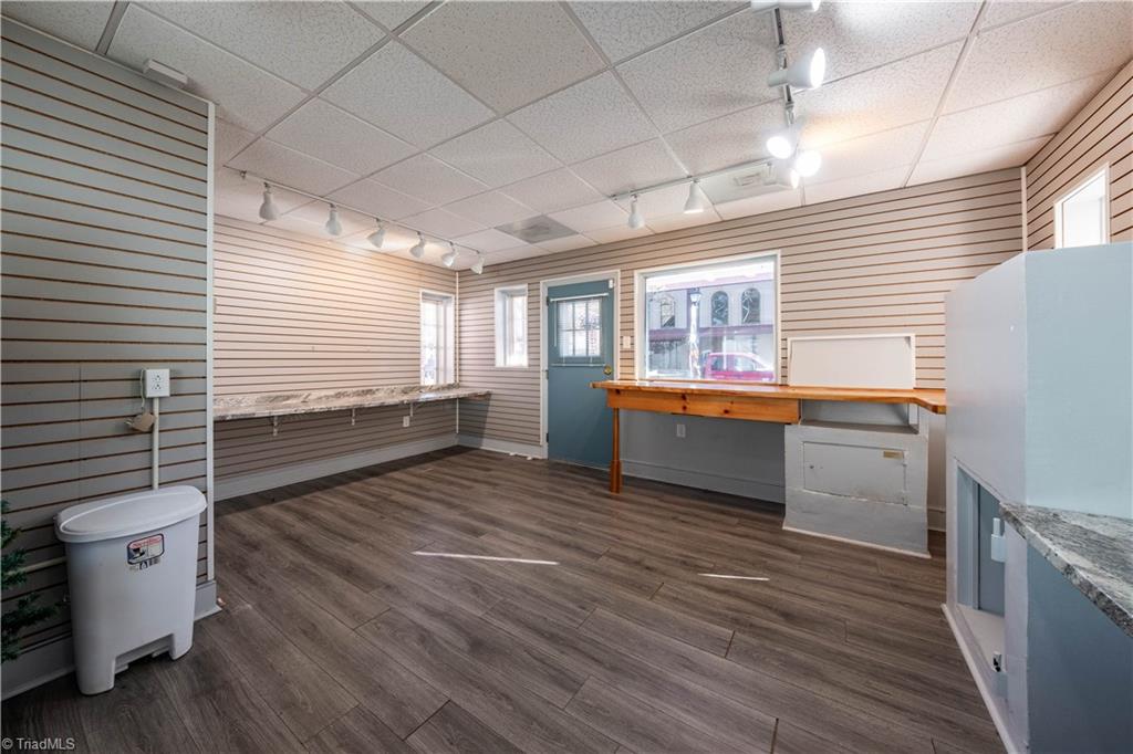 202 West Main Street Elkin, NC 28621 - Photo 16 of 24