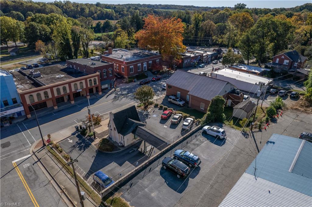 202 West Main Street Elkin, NC 28621 - Photo 23 of 24