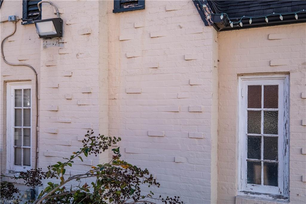 202 West Main Street Elkin, NC 28621 - Photo 10 of 24