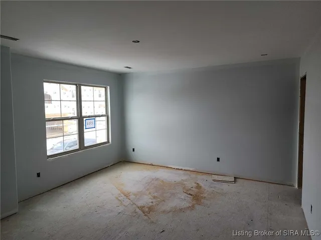 $309,900 | 5205 North Hampton Court, Unit LOT #1514, Charlestown, IN 47111