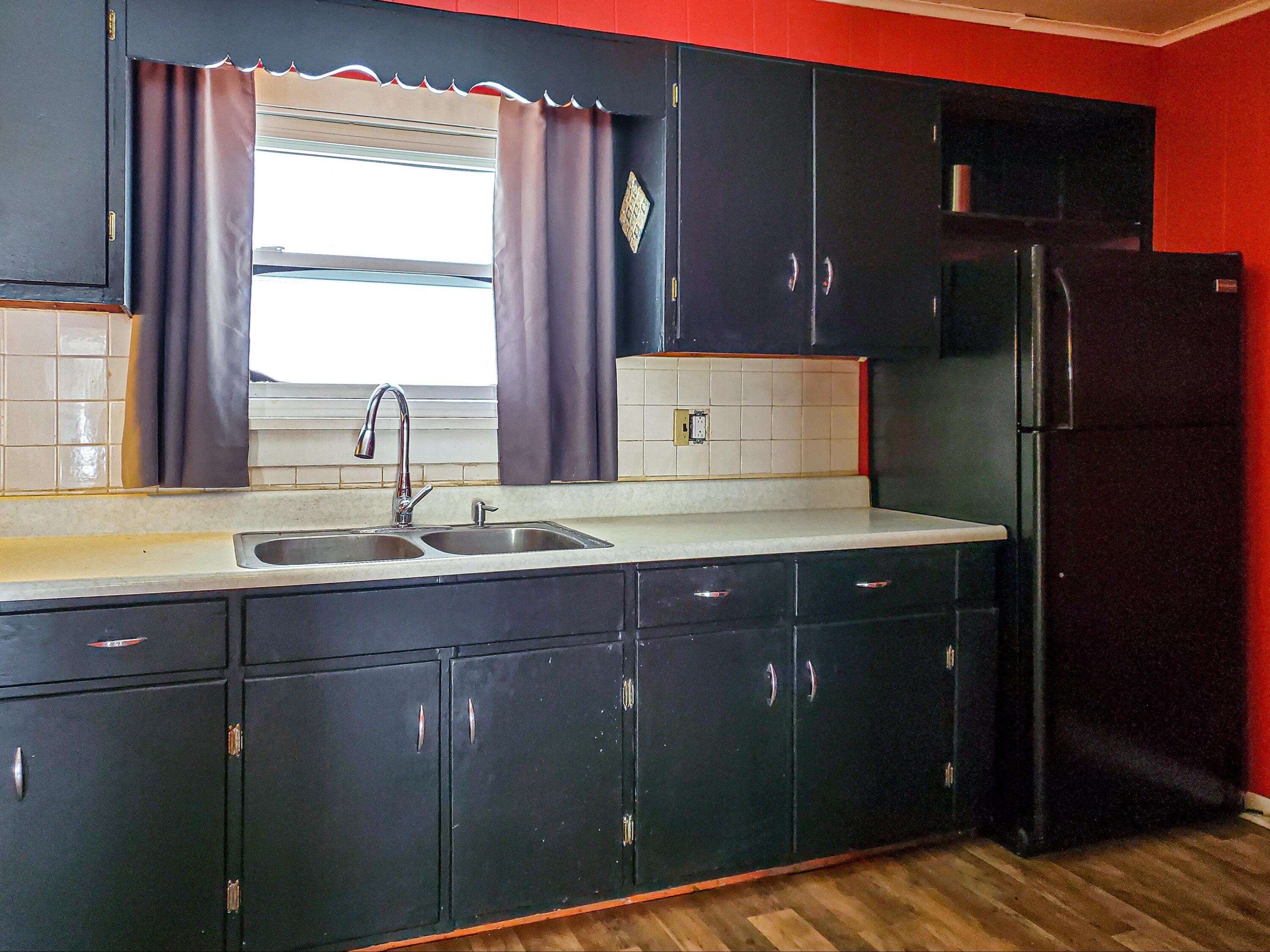 32 Chillicothe Road Gallipolis, OH 45631 - Photo 6 of 16 Kitchen