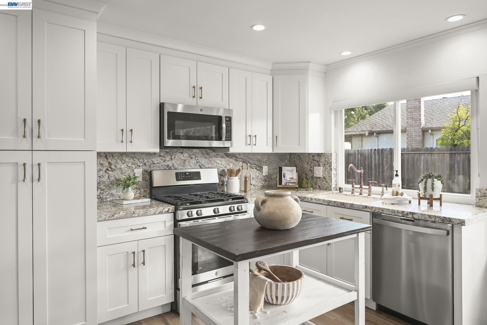 3318 Ensenada Drive San Ramon, CA 94583 - Photo 10 of 36
