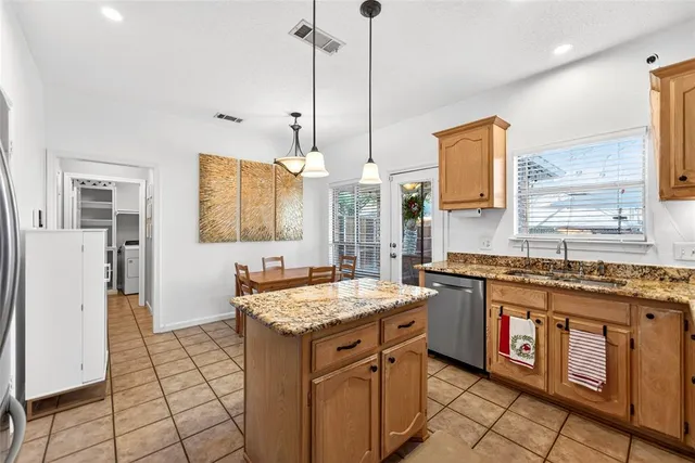 $495,000 | 1804 Hunters Ridge Drive, Grapevine, TX 76051