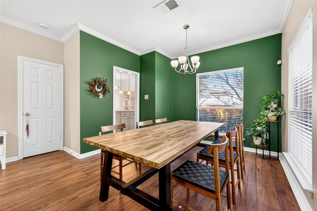 1804 Hunters Ridge Drive Grapevine, TX 76051 - Photo 8 of 36 Easy access to the kitchen and storage closet