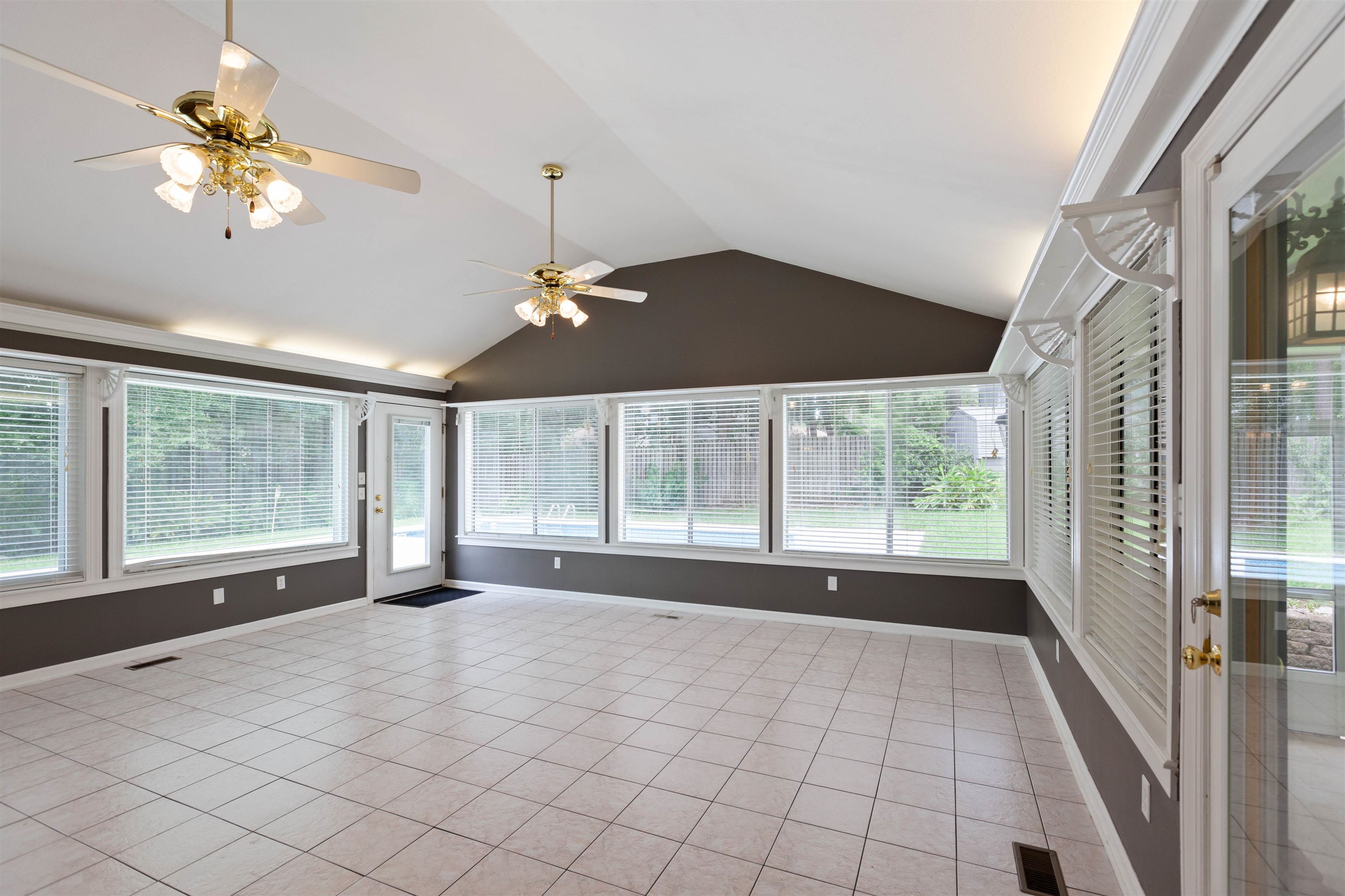 2436 Castletower Road Tallahassee, FL 32301 - Photo 10 of 33 Gallery Image 10