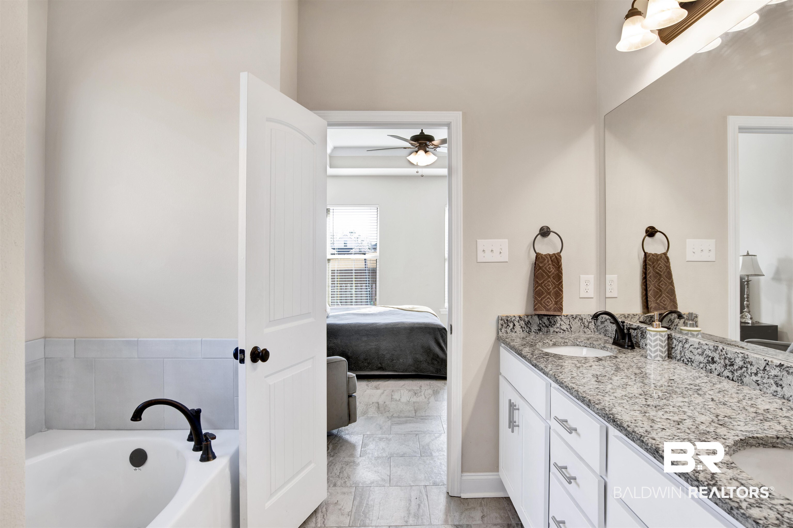 1044 Chloe Street Foley, AL 36535 - Photo 23 of 33 Gallery Image 23