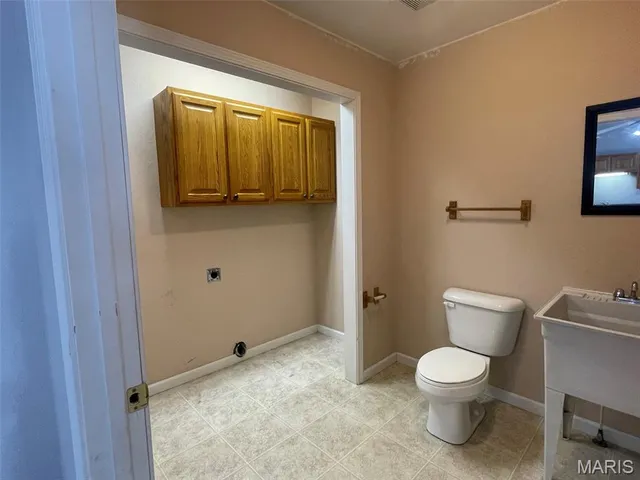 $1,250 | 1010 Orchard Drive, Unit D, St. Clair, MO 63077