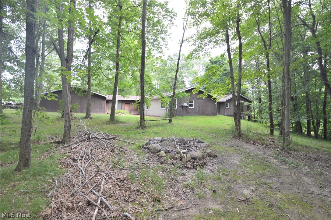 13007 Springfield Road New Springfield, OH 44443 - Photo 24 of 34