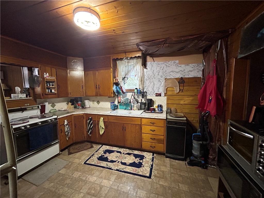 302 Harvard Street St. Joseph, MO 64504 - Photo 4 of 16