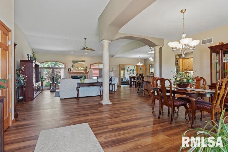 4377 Old Salem Lane Springfield, IL 62711 - Photo 12 of 46