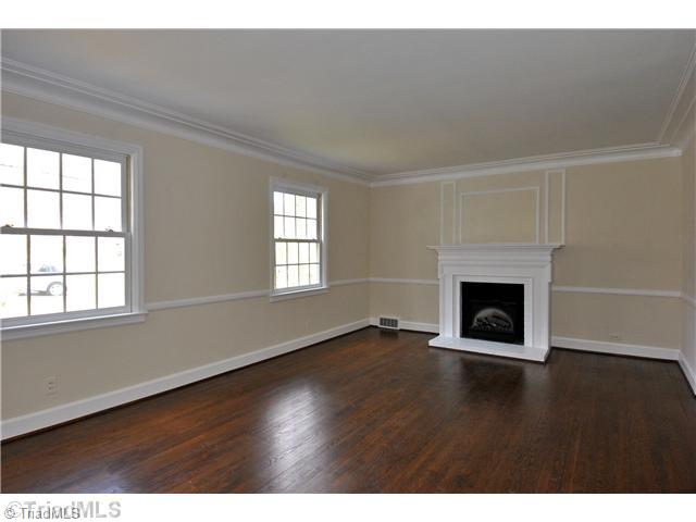 635 Roslyn Road Winston-Salem, NC 27104 - Photo 3 of 15 Living Room. Spacious Living Room with beautiful hardwood floors
