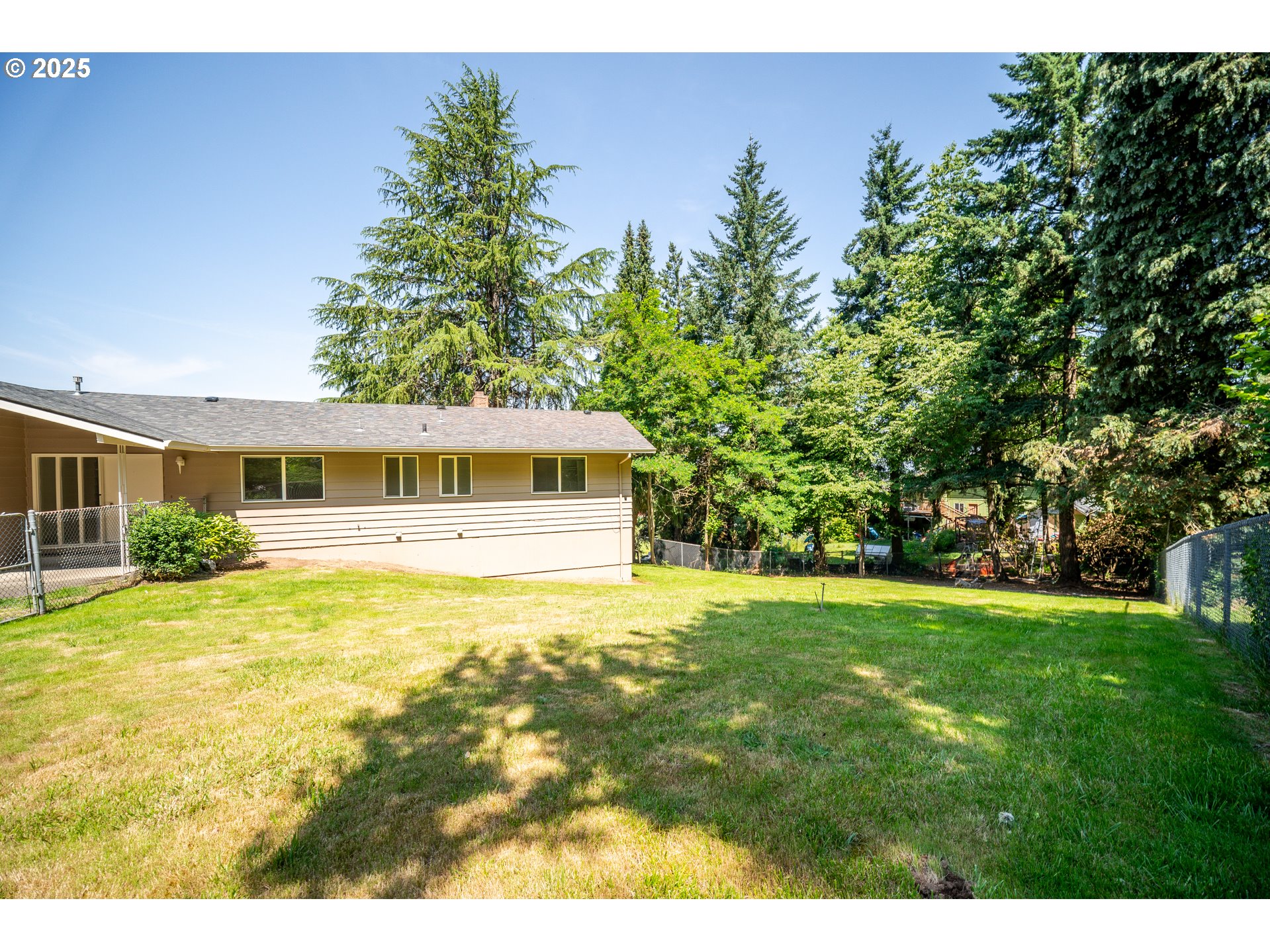 1339 Southwest 27th Court Gresham, OR 97080 - Photo 37 of 41 a front view of a house with a garden