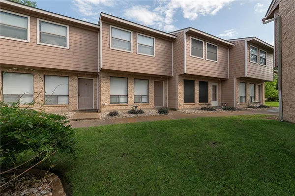 $134,900 | 2807 Wildflower Drive, Unit 37, Bryan, TX 77802