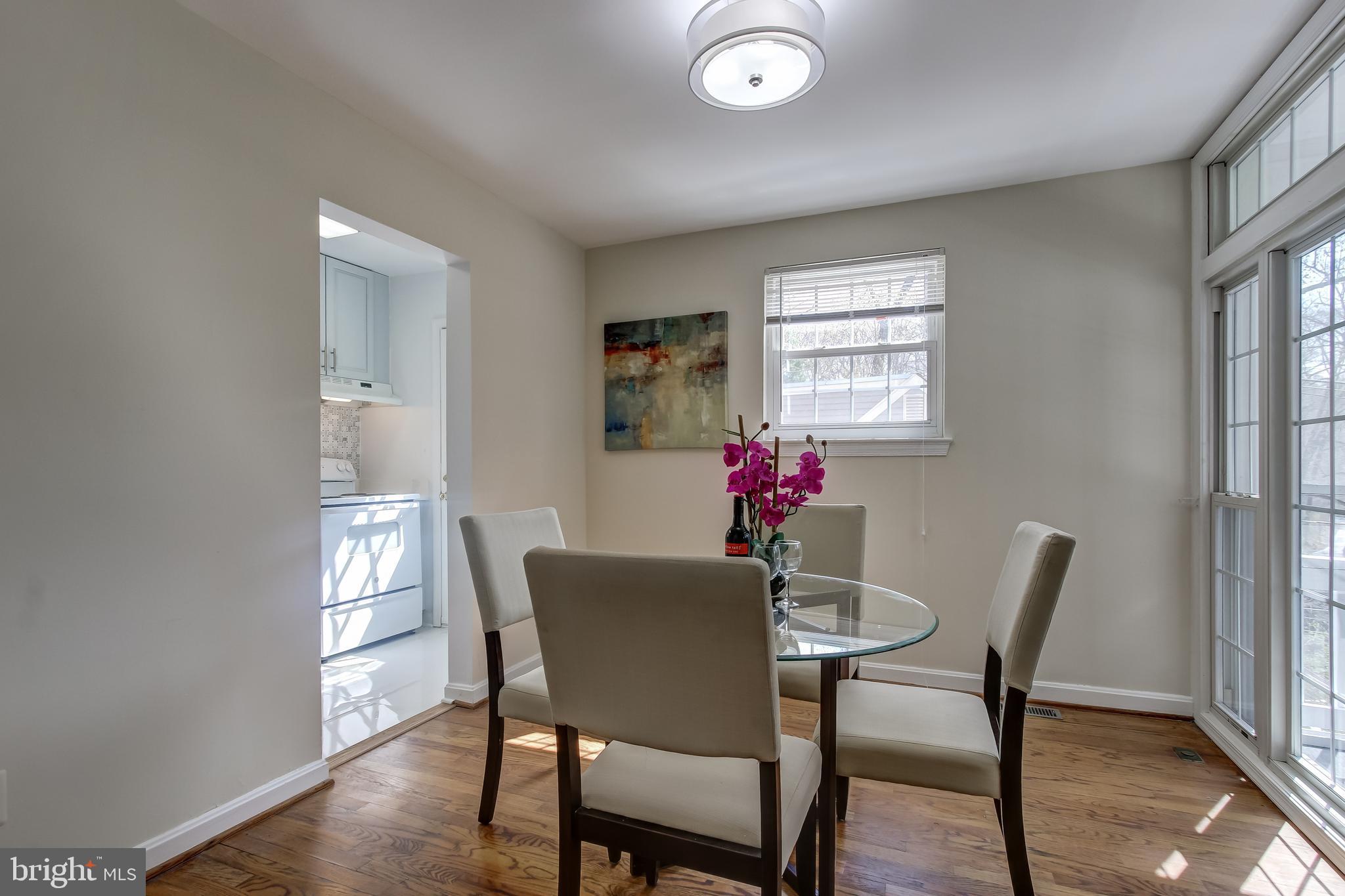 104 Park Valley Road Silver Spring, MD 20910 - Photo 4 of 22 Dining Room off Living Room & Kitchen