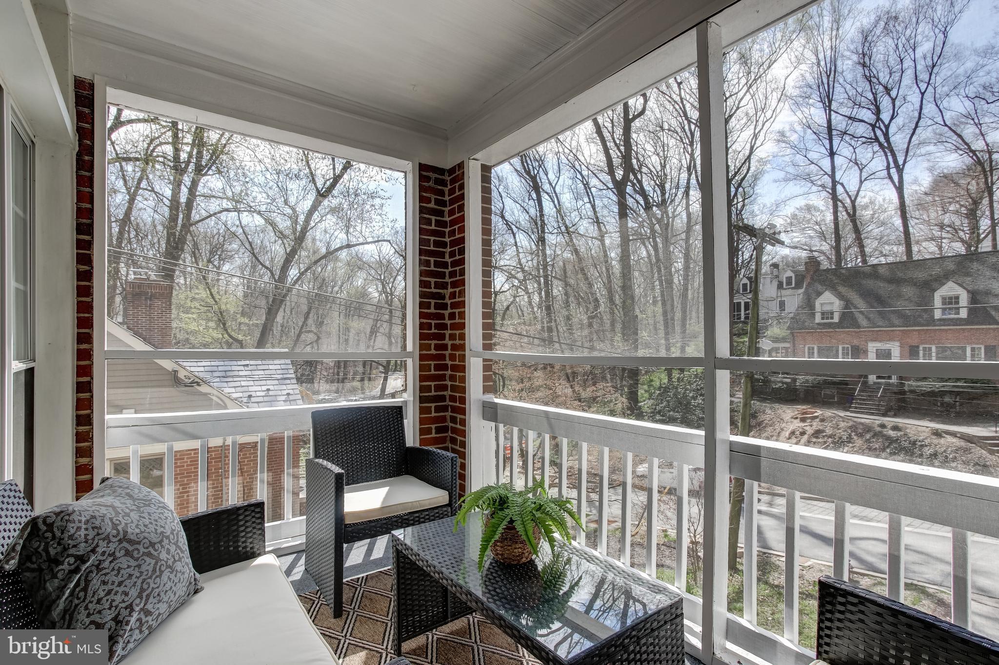 104 Park Valley Road Silver Spring, MD 20910 - Photo 6 of 22 Screened In Porch