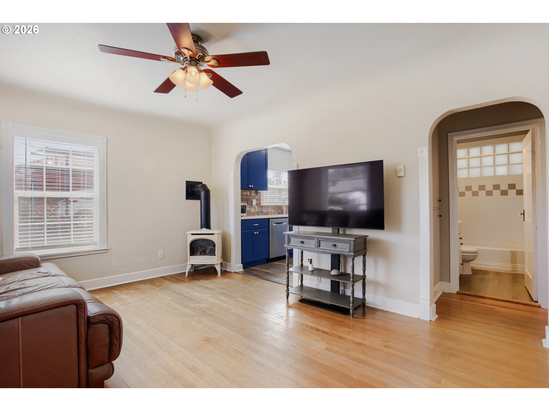 2928 Northeast 2nd Avenue Camas, WA 98607 - Photo 3 of 30