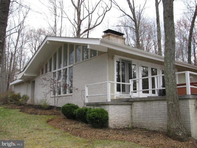 135 Lizzie Mills Road Castleton, VA 22716 - Photo 8 of 11 Exterior #2