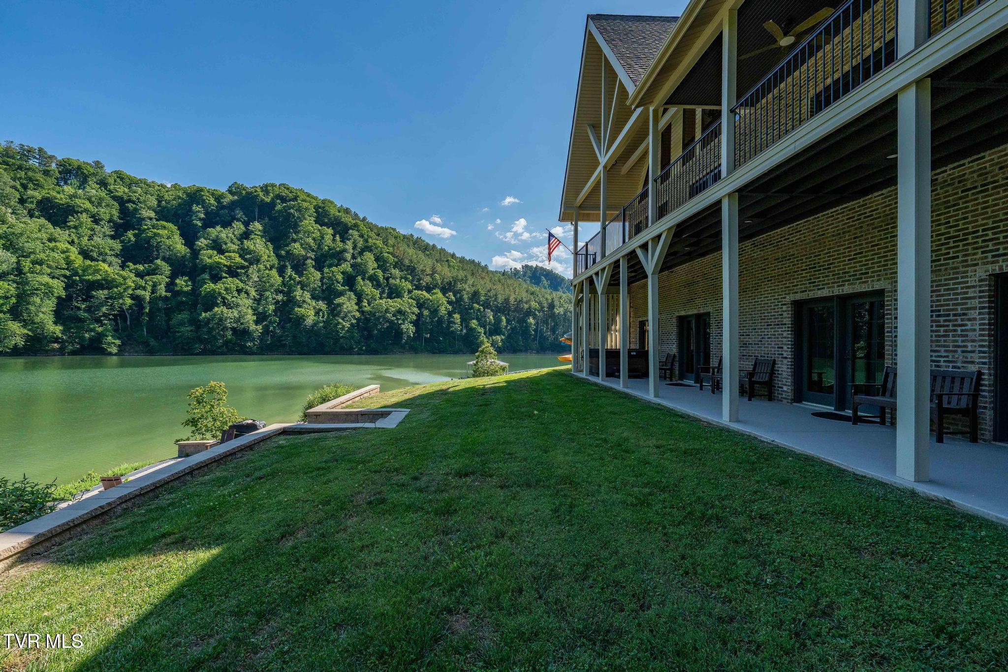 285 Cable Hollow Road Butler, TN 37640 - Photo 49 of 110 285 Cable Hollow Road (71 of 139)