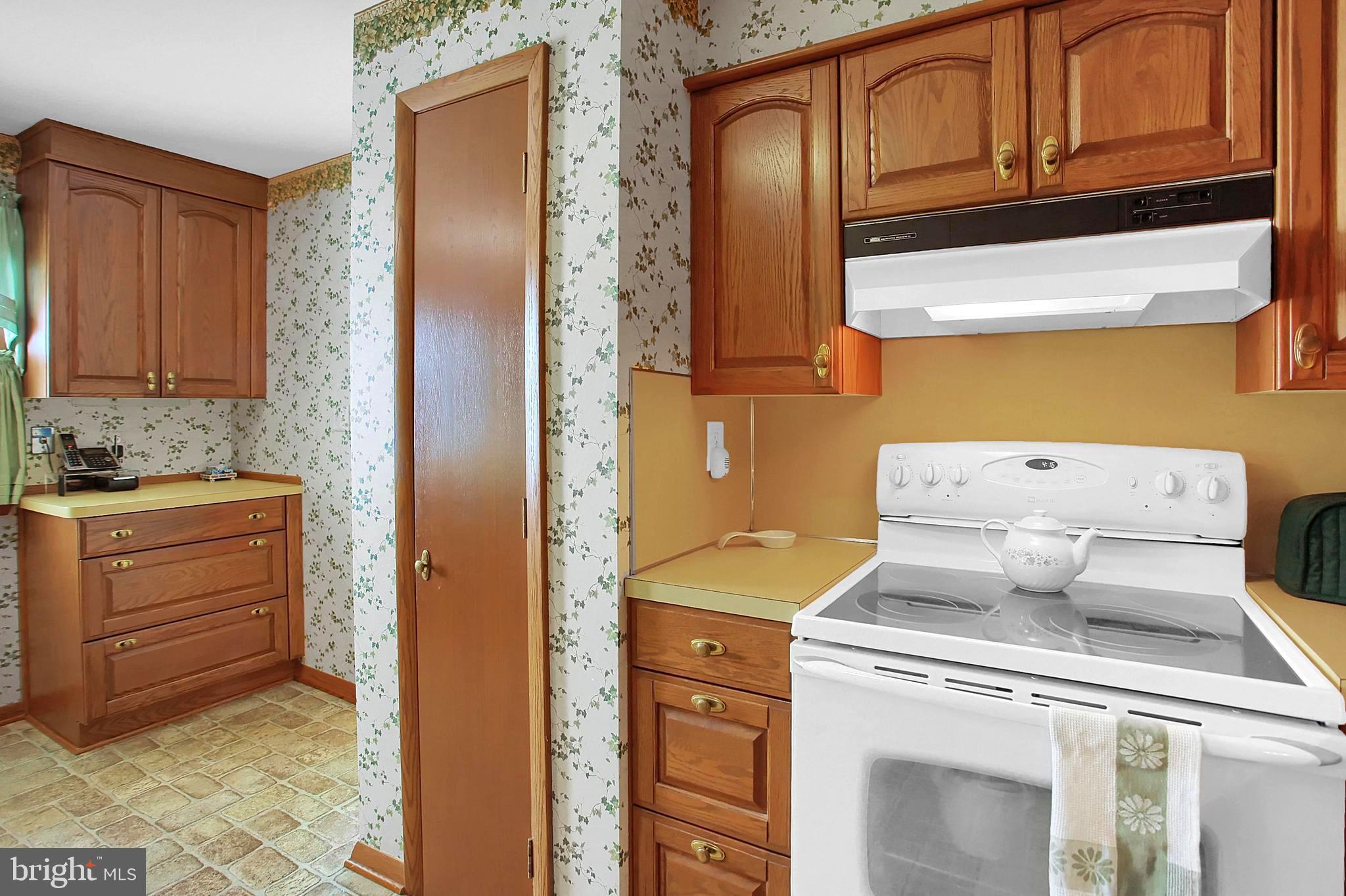 516 Colony Road Camp Hill, PA 17011 - Photo 11 of 50 Gallery Image 11