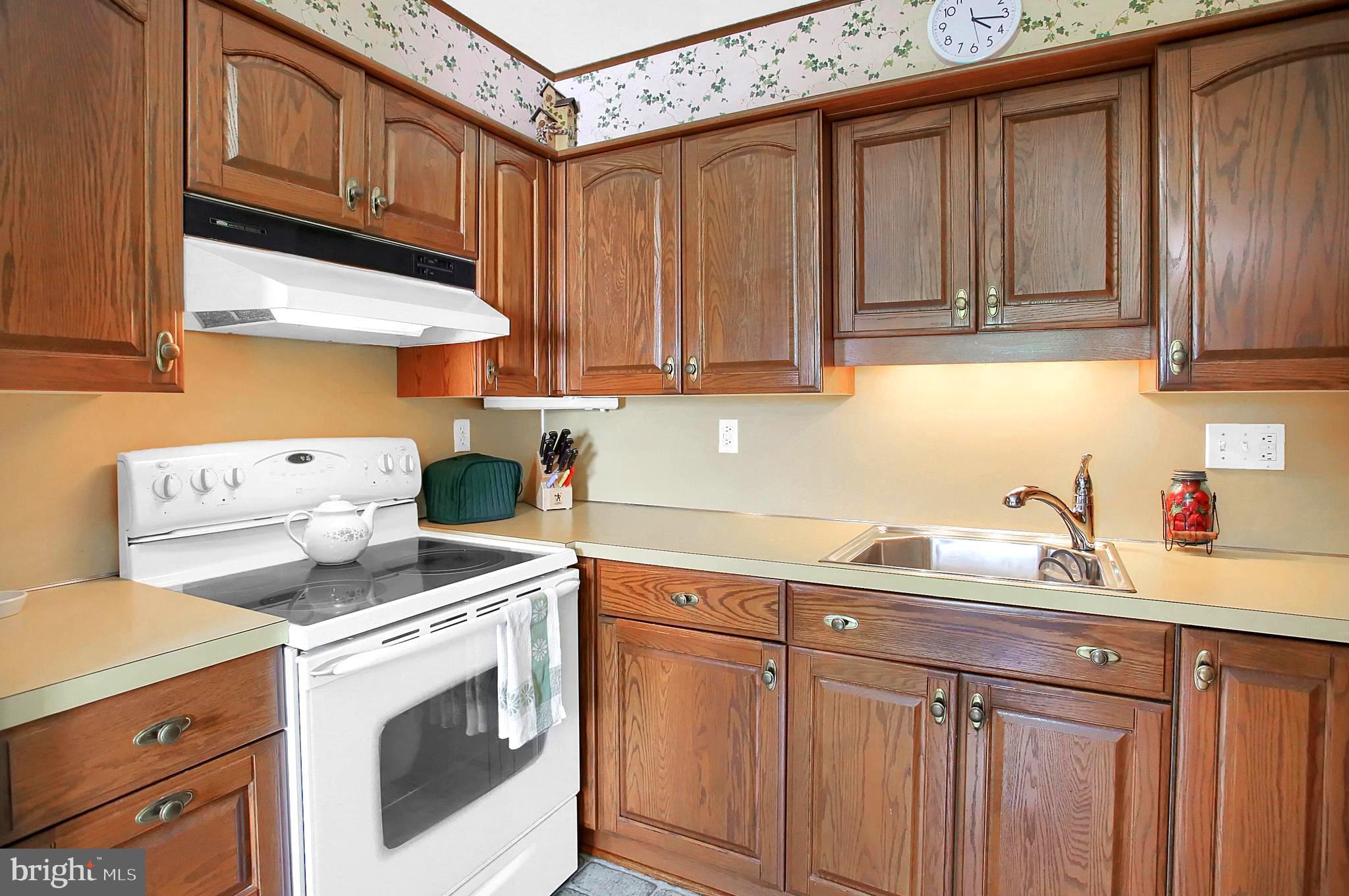 516 Colony Road Camp Hill, PA 17011 - Photo 12 of 50 Gallery Image 12