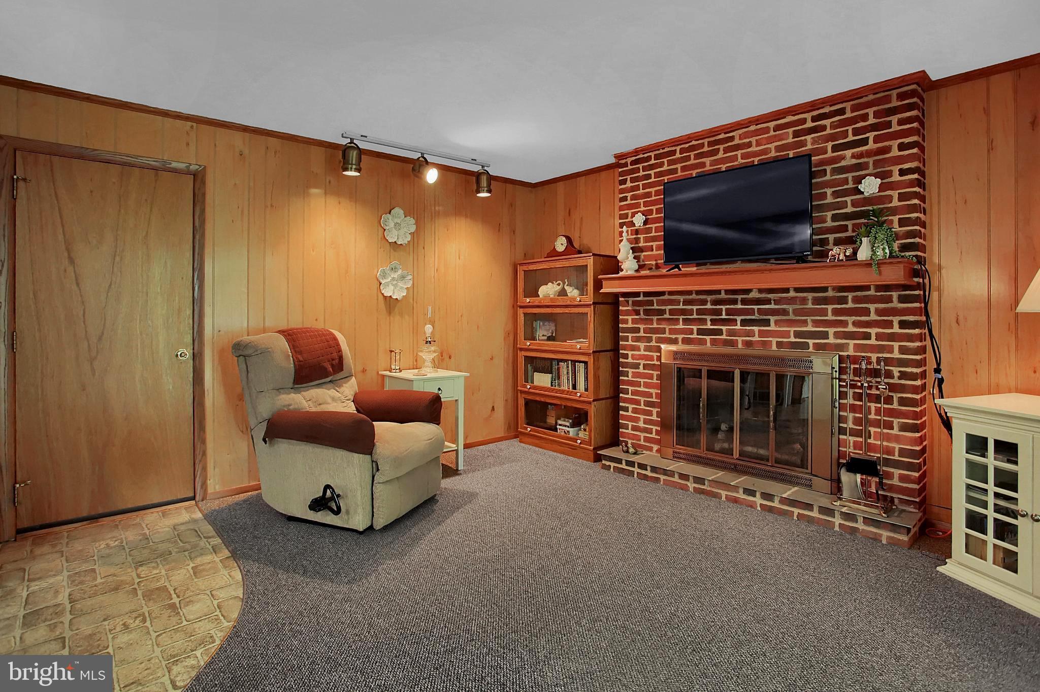 516 Colony Road Camp Hill, PA 17011 - Photo 18 of 50 Den