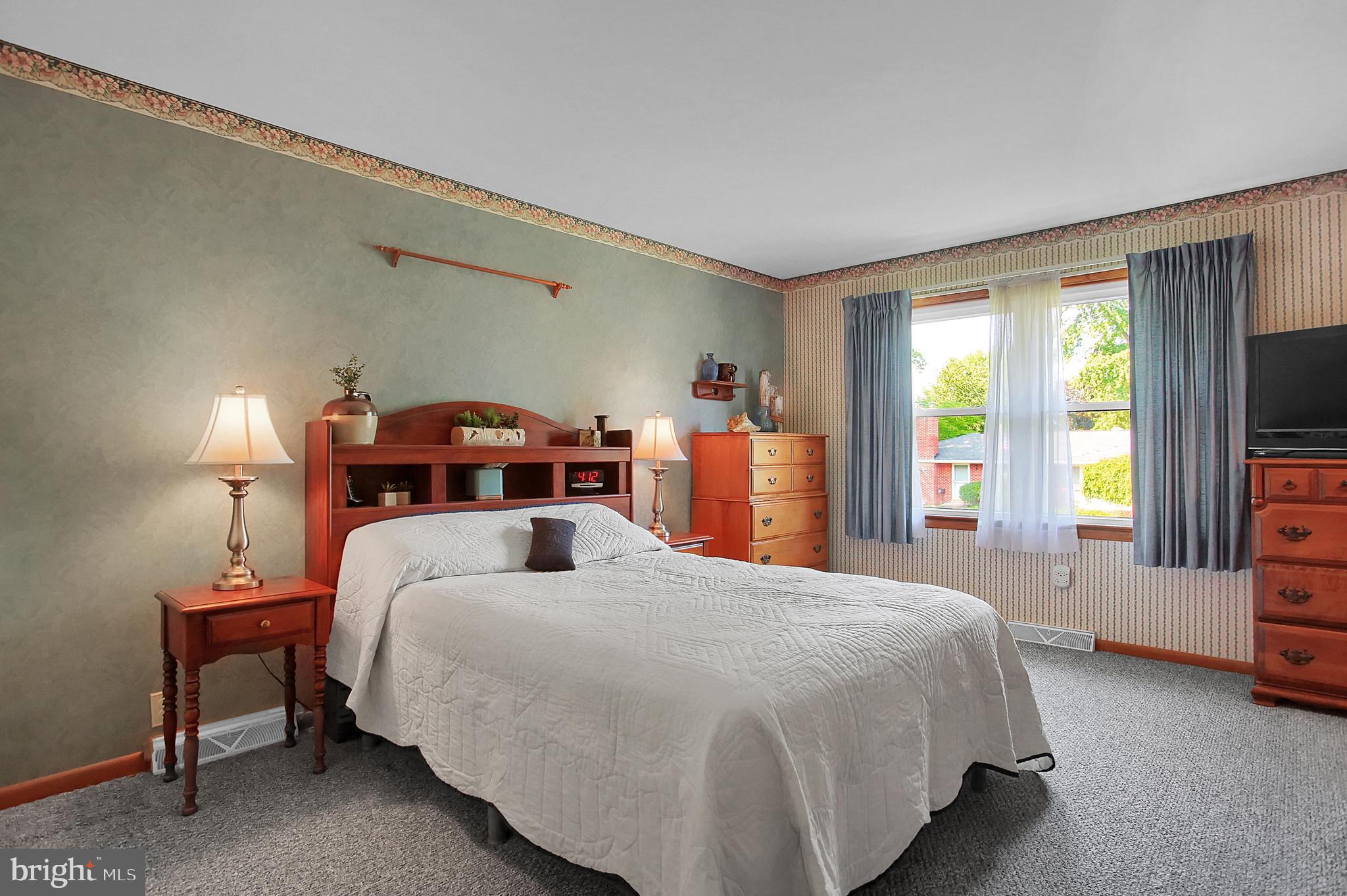 516 Colony Road Camp Hill, PA 17011 - Photo 19 of 50 Master Bedroom