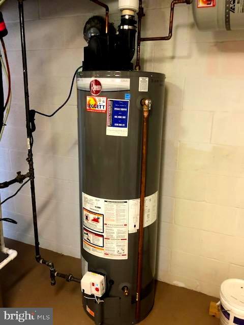 516 Colony Road Camp Hill, PA 17011 - Photo 39 of 50 Natural Gas Water Heater