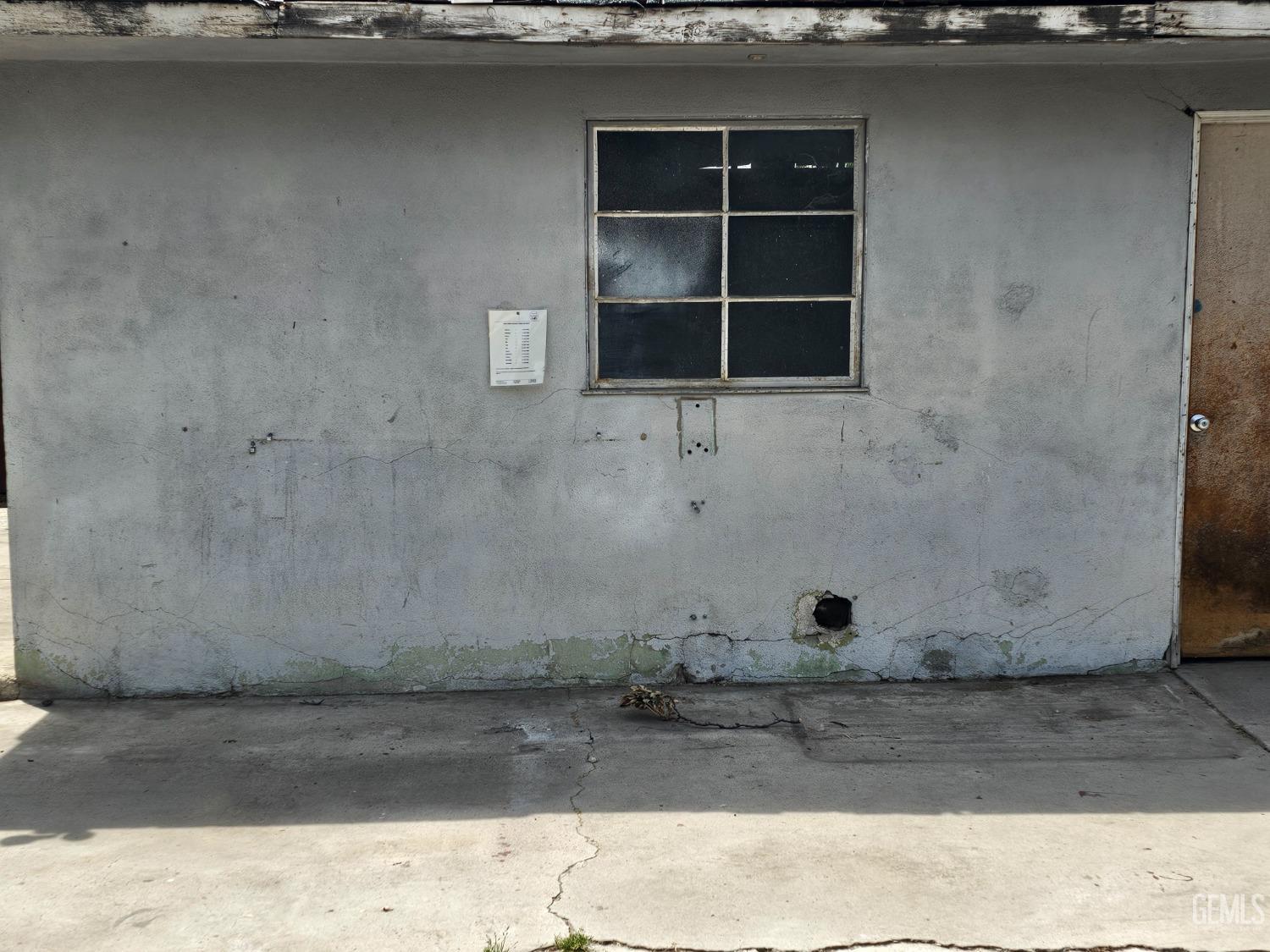 Undisclosed Address Bakersfield, CA 93304 - Photo 14 of 15