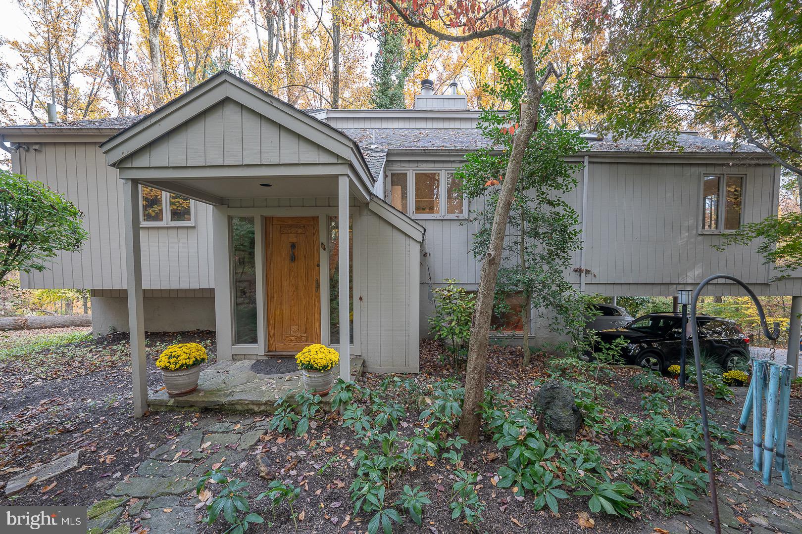 334 Malin Road Newtown Square, PA 19073 - Photo 2 of 82