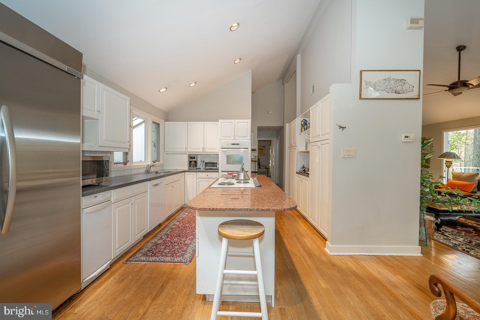 334 Malin Road Newtown Square, PA 19073 - Photo 24 of 82