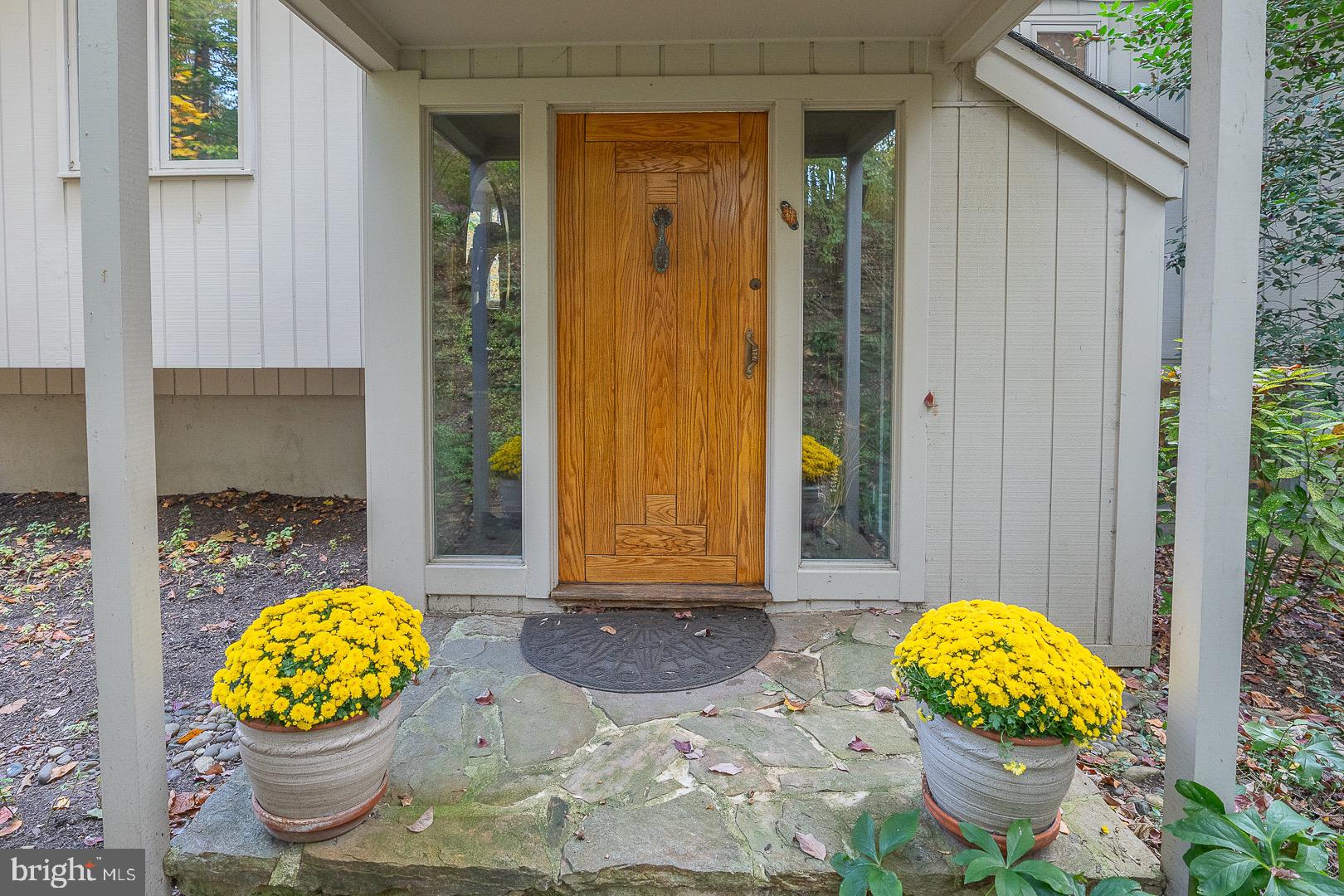 334 Malin Road Newtown Square, PA 19073 - Photo 3 of 82