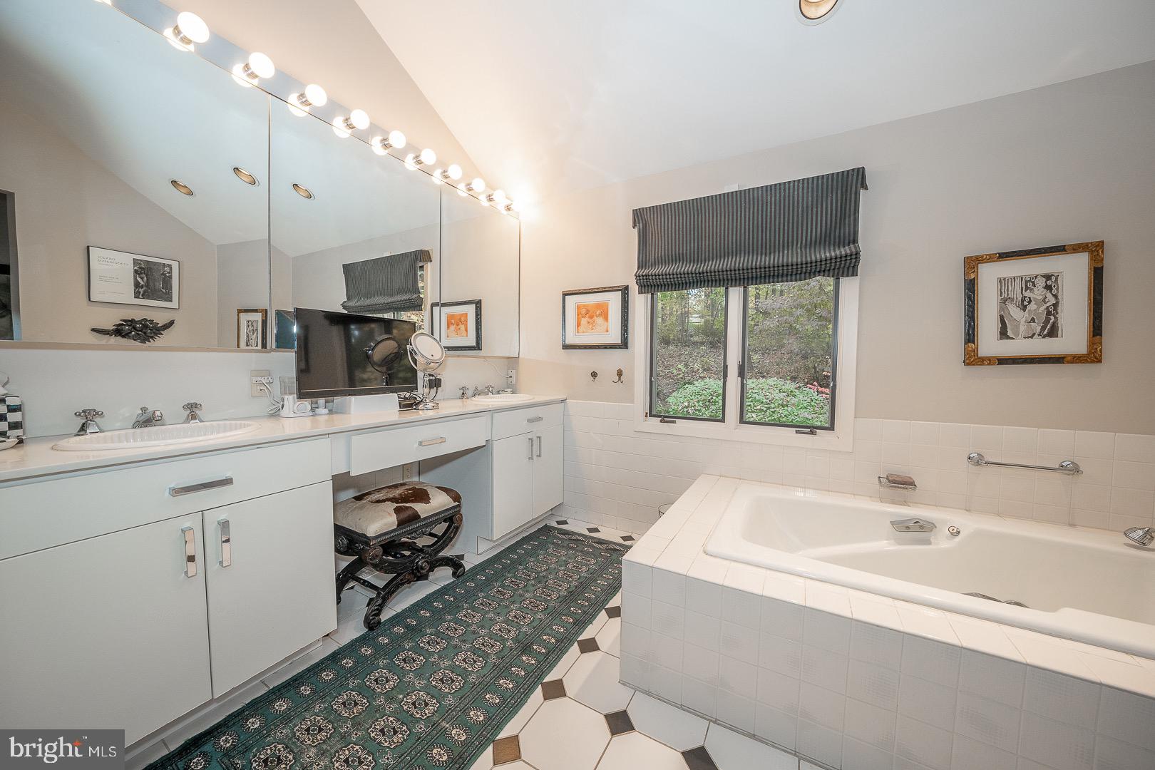 334 Malin Road Newtown Square, PA 19073 - Photo 42 of 82