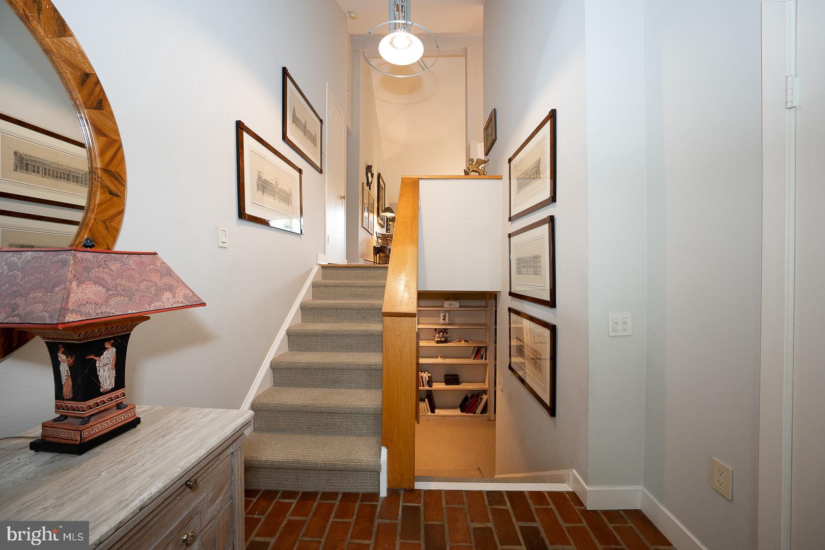 334 Malin Road Newtown Square, PA 19073 - Photo 5 of 82
