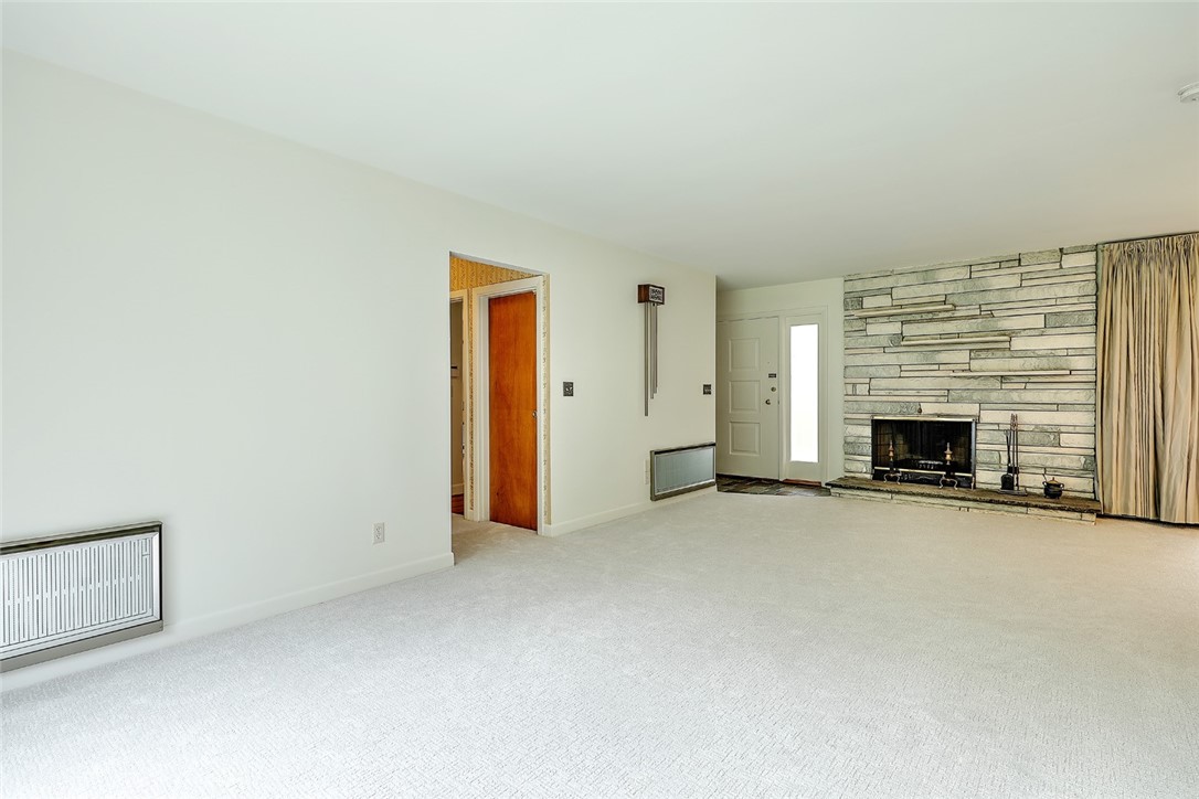 5 Appian Way Johnston, RI 02919 - Photo 8 of 24