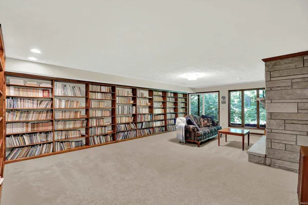 $1,250,000 | 8178 South Old State Road 37, Bloomington, IN 47403