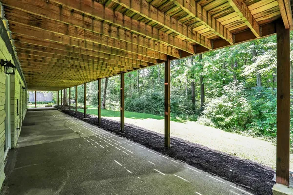 $1,250,000 | 8178 South Old State Road 37, Bloomington, IN 47403