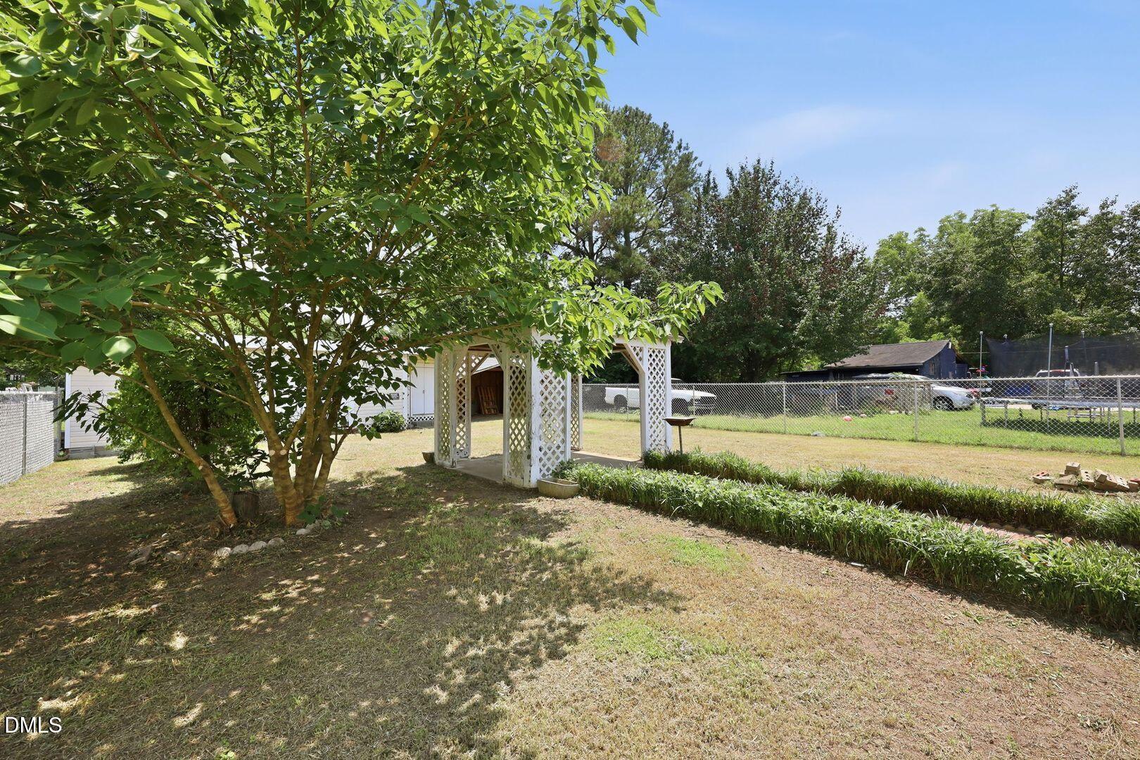 201 4th Street Erwin, NC 28339 - Photo 42 of 52 large - 2026-07-10T131819.371