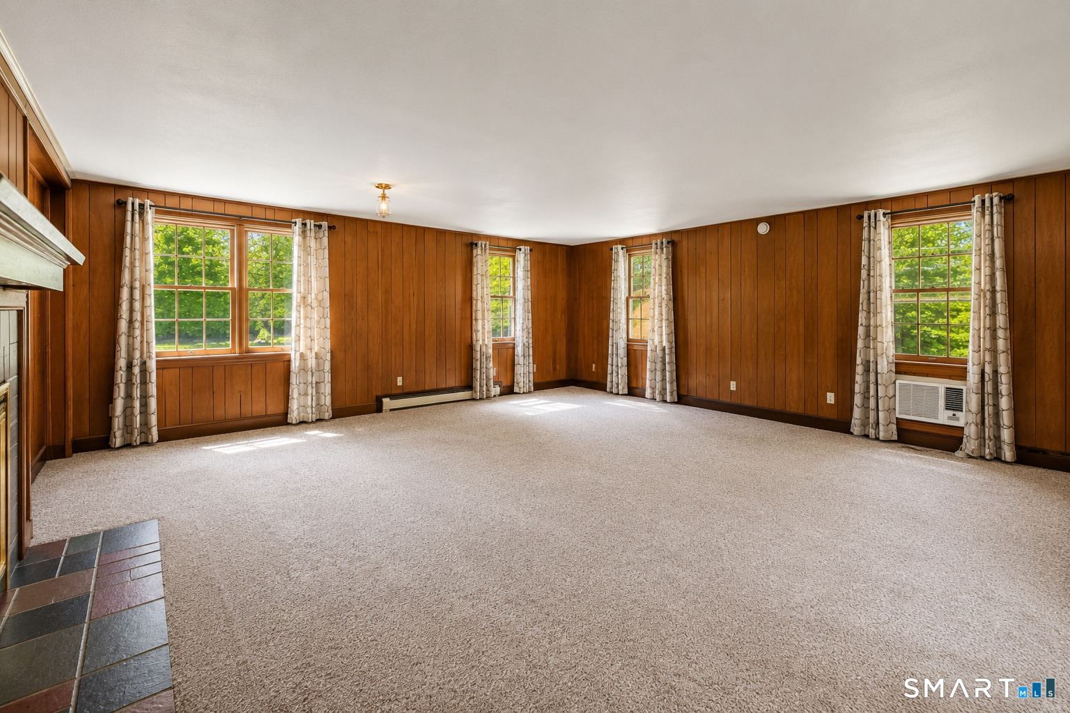 39 Maple Avenue Bloomfield, CT 06002 - Photo 8 of 9