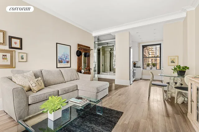 $840,000 | 929 Park Avenue, Unit 8A | Upper East Side