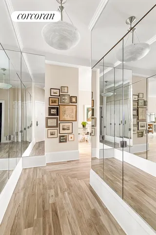 $840,000 | 929 Park Avenue, Unit 8A | Upper East Side