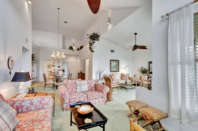 $1,200,000 | 303 Mainsail Circle, Jupiter, FL 33477