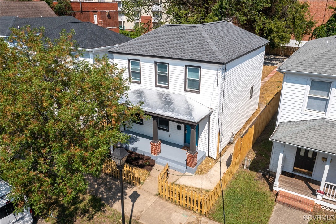 1409 Decatur Street Richmond, VA 23224 - Photo 3 of 33 View of front of property with a porch and a shing