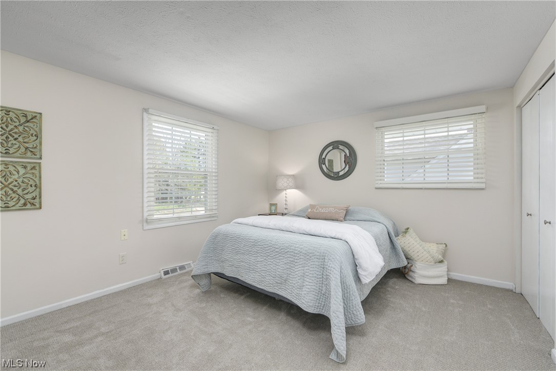 25035 Lake Road Bay Village, OH 44140 - Photo 18 of 35 Gallery Image 18