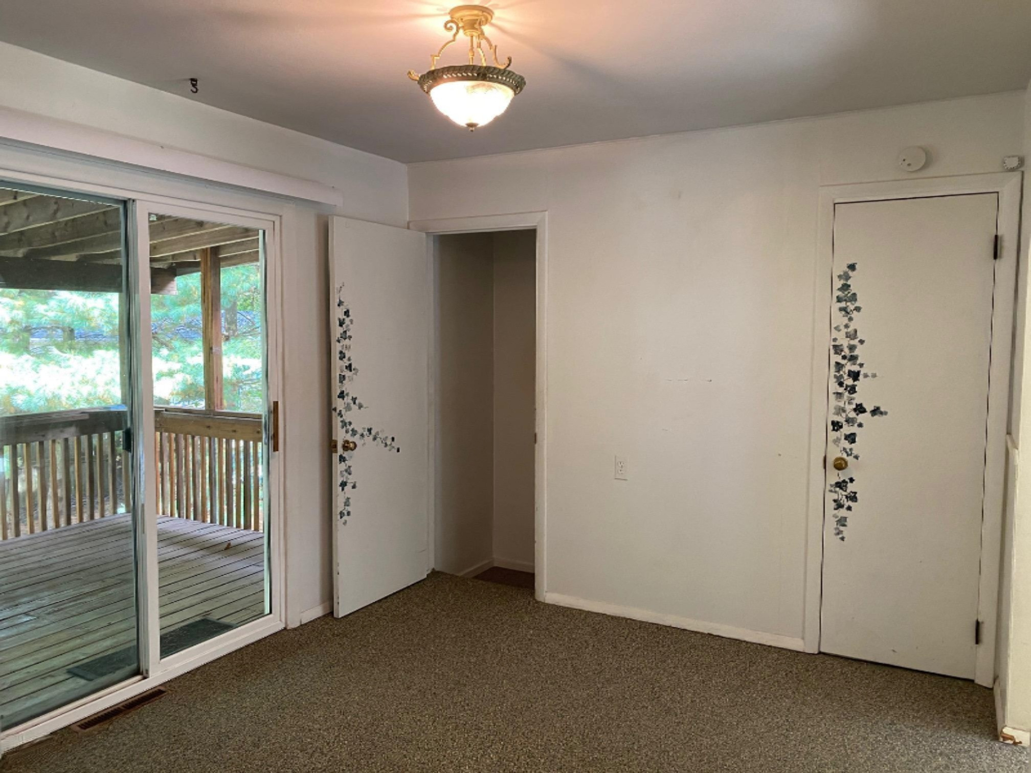 74 Rondale Lane Battle Creek, MI 49017 - Photo 8 of 38 Dining Room to deck